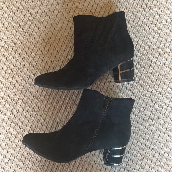 cloudwalkers Shoes - Cloudwalkers by Avenue Size 8 Wide Black Booties